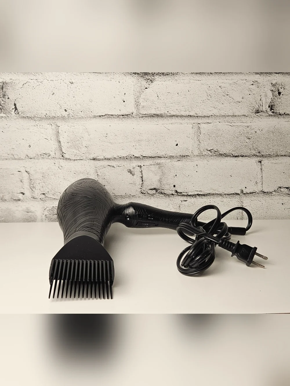 Conair Hair Dryer w Comb Attachment Ionic Blow Dryer Styling Tool - Picture 2 of 9